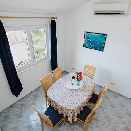 Marko Apartment Trogir
