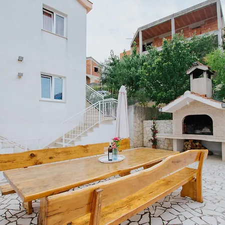 Apartment Marko